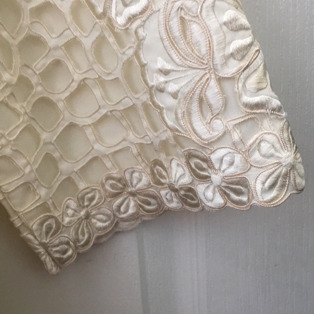 FINAL MARKDOWN Classy crocheted look jacket (M) - image 6